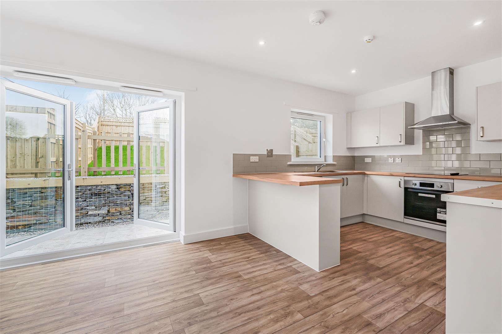 Rock Pipit Road, Trevemper, Newquay photo - 2